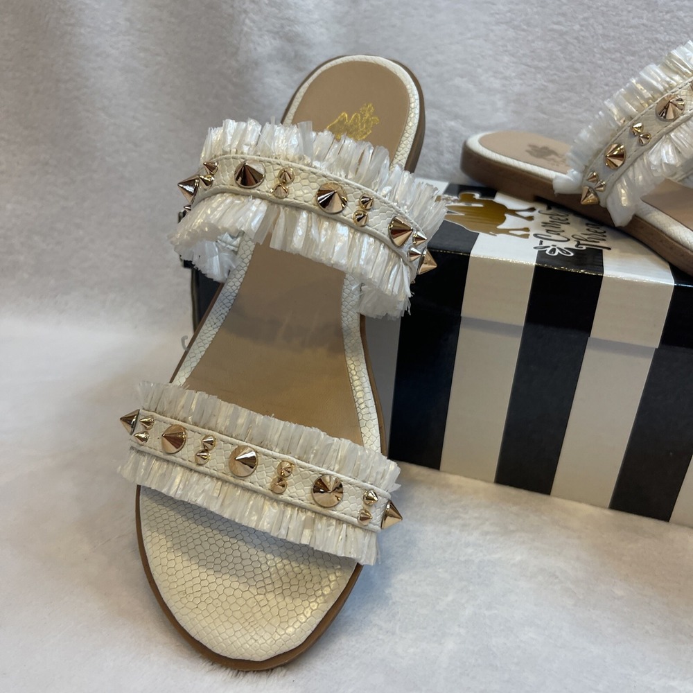 Camel Threads Women's Size 8 Blair Pearl Fridge Spike Sandal - Picture 2 of 12